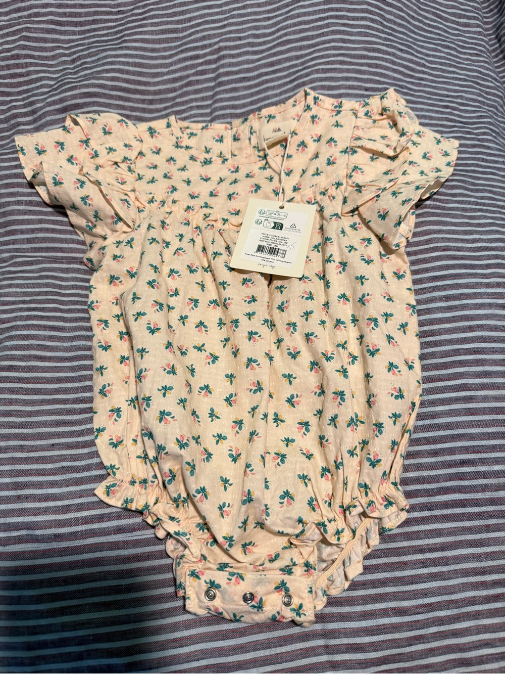Light Peach Floral Ruffle 100% cotton Konges Slojd onesie new